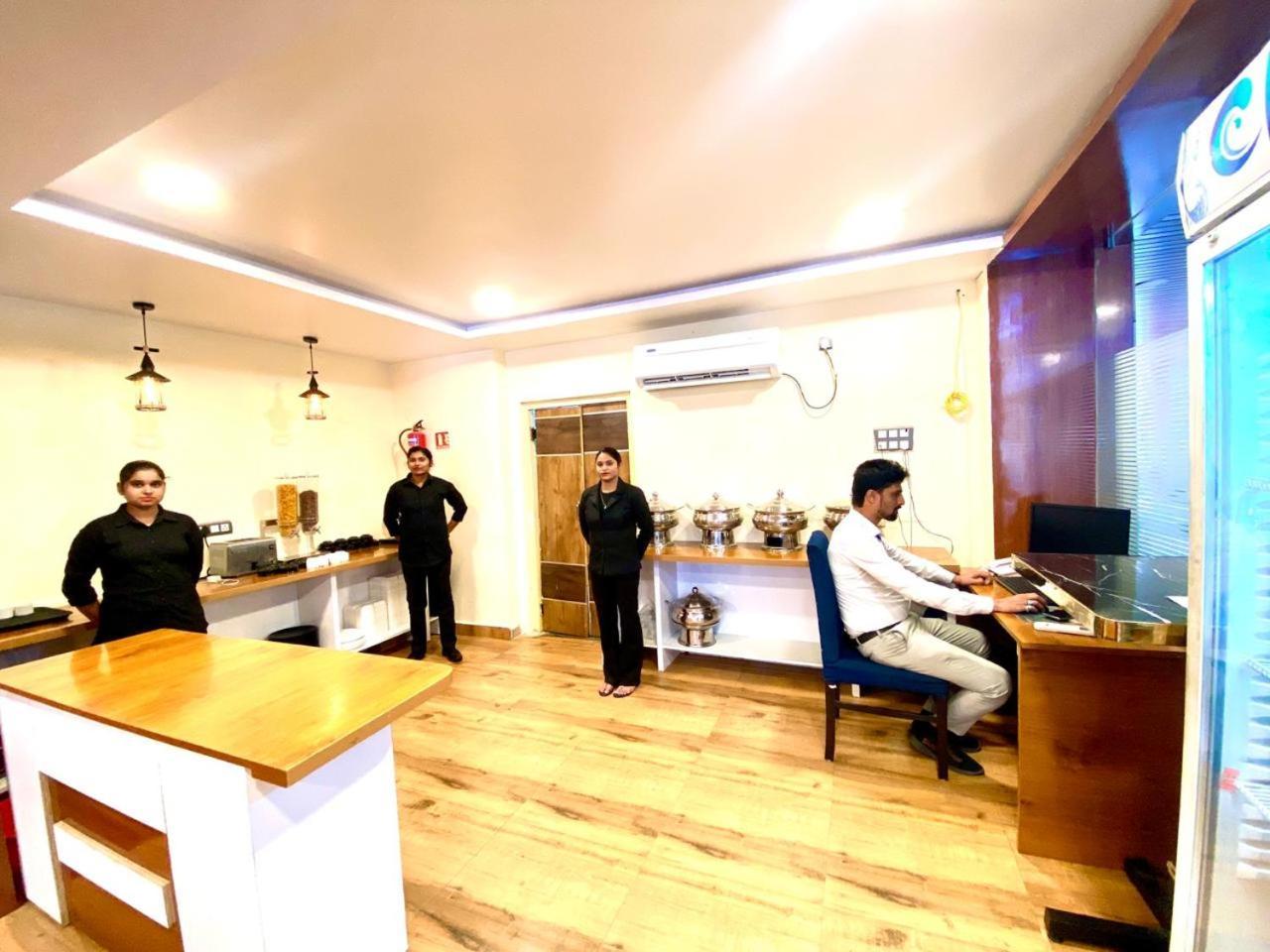 Hotel Sky International- Airport Zone Hyderabad شمس أباد المظهر الخارجي الصورة