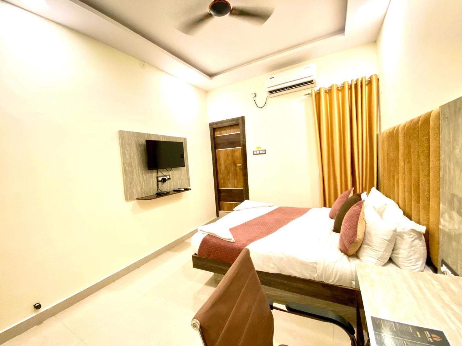 Hotel Sky International- Airport Zone Hyderabad شمس أباد المظهر الخارجي الصورة