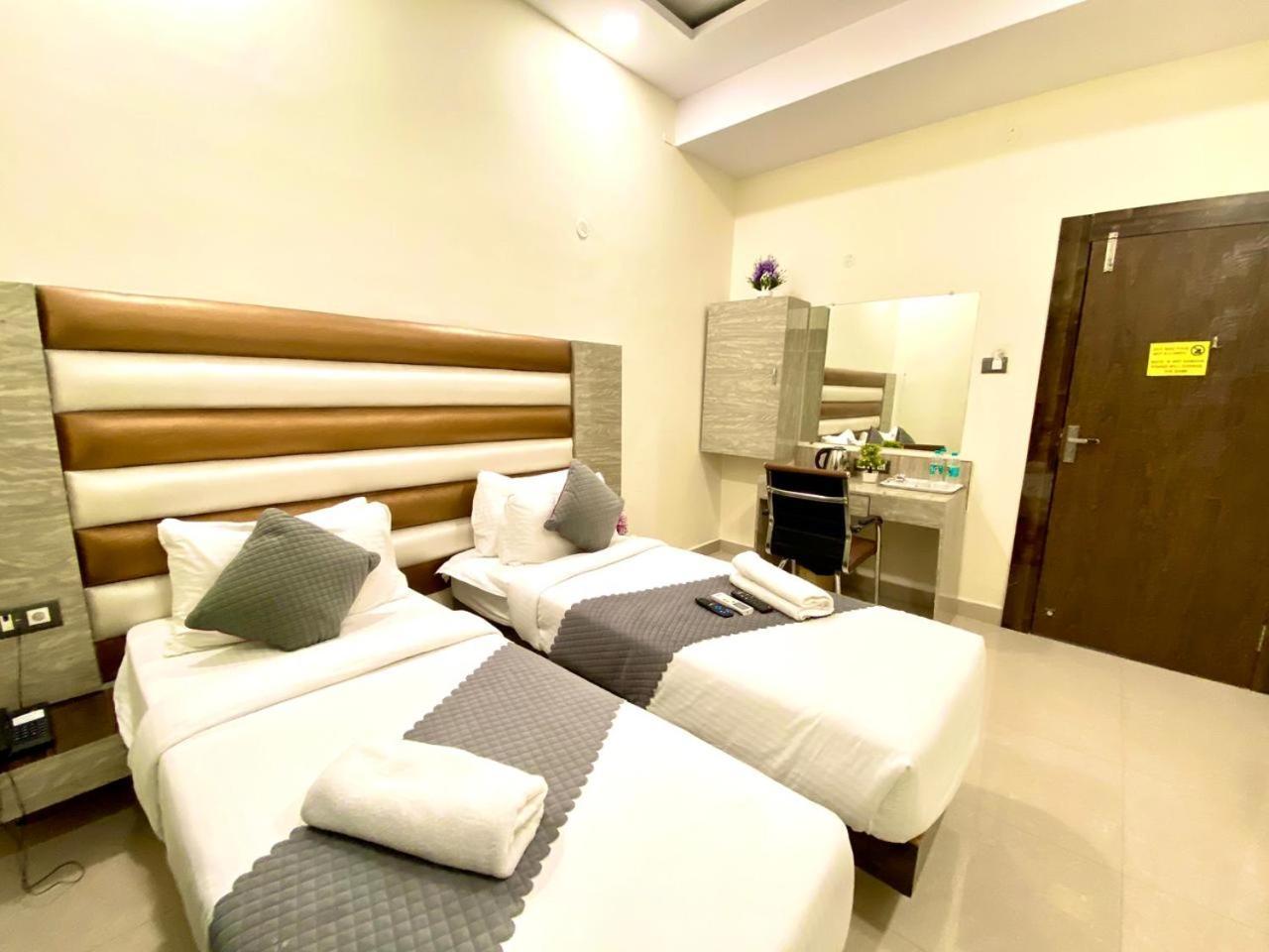 Hotel Sky International- Airport Zone Hyderabad شمس أباد المظهر الخارجي الصورة