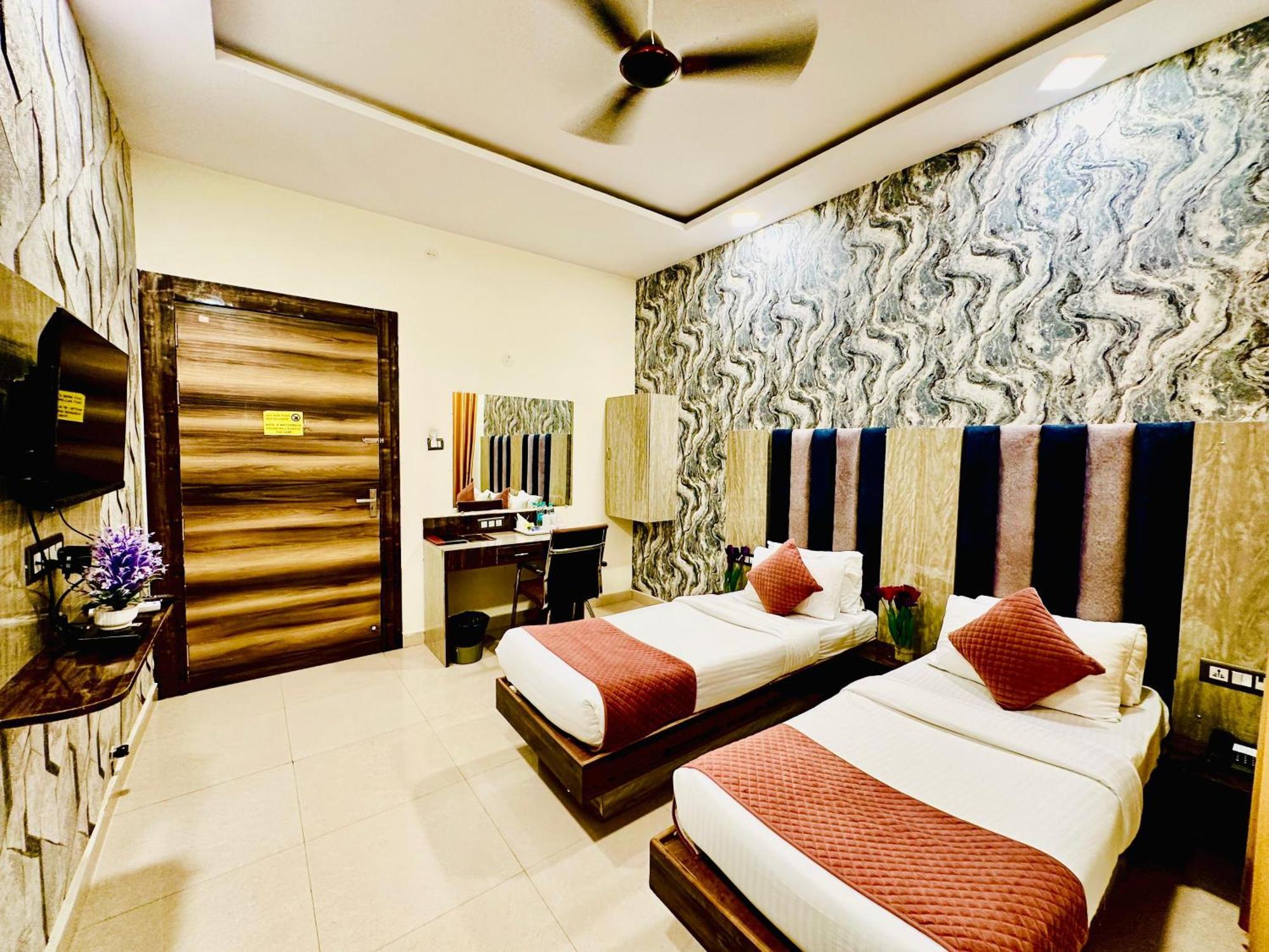 Hotel Sky International- Airport Zone Hyderabad شمس أباد المظهر الخارجي الصورة