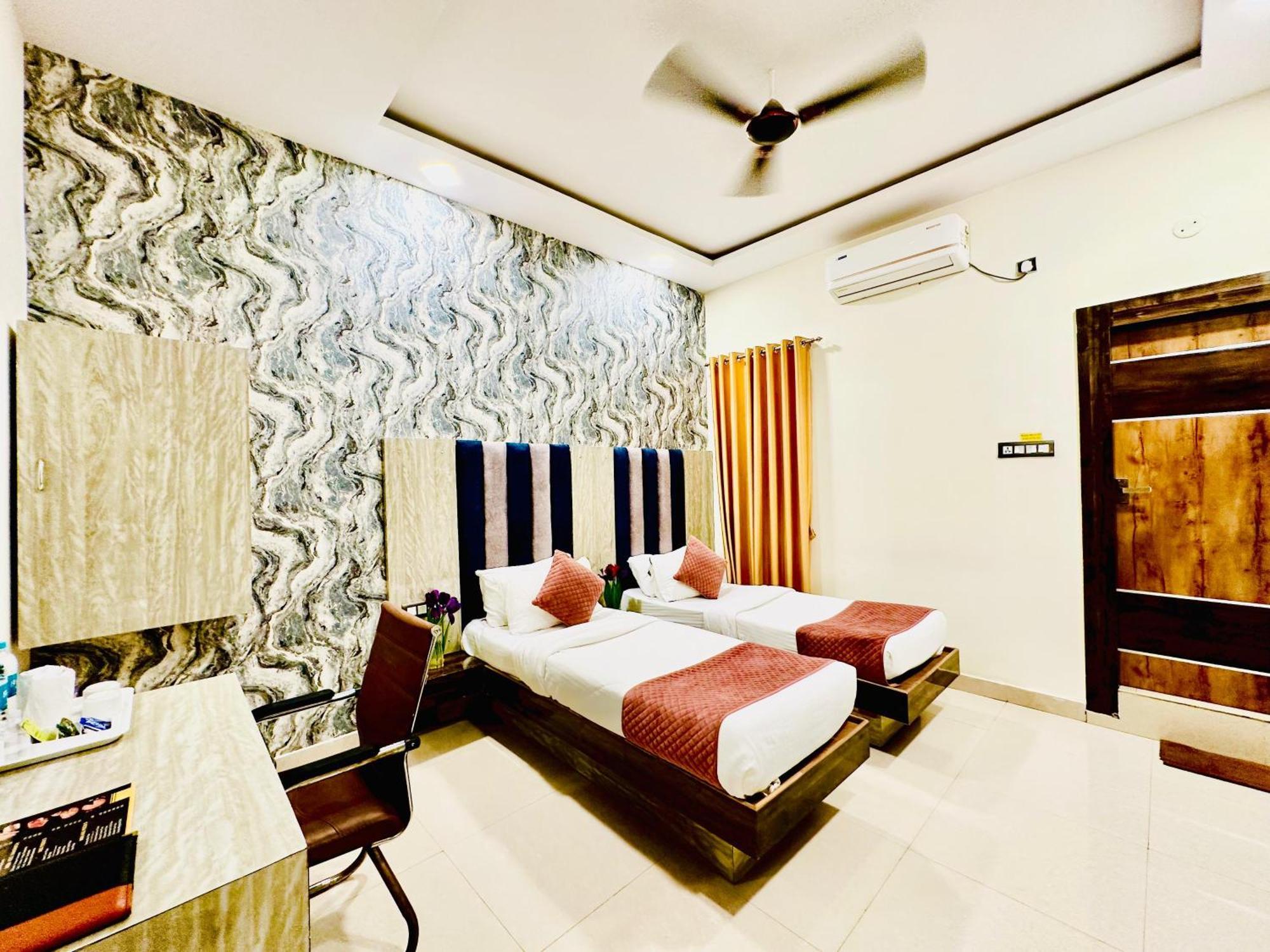 Hotel Sky International- Airport Zone Hyderabad شمس أباد المظهر الخارجي الصورة