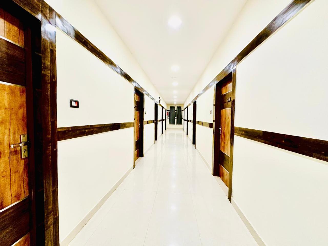 Hotel Sky International- Airport Zone Hyderabad شمس أباد المظهر الخارجي الصورة