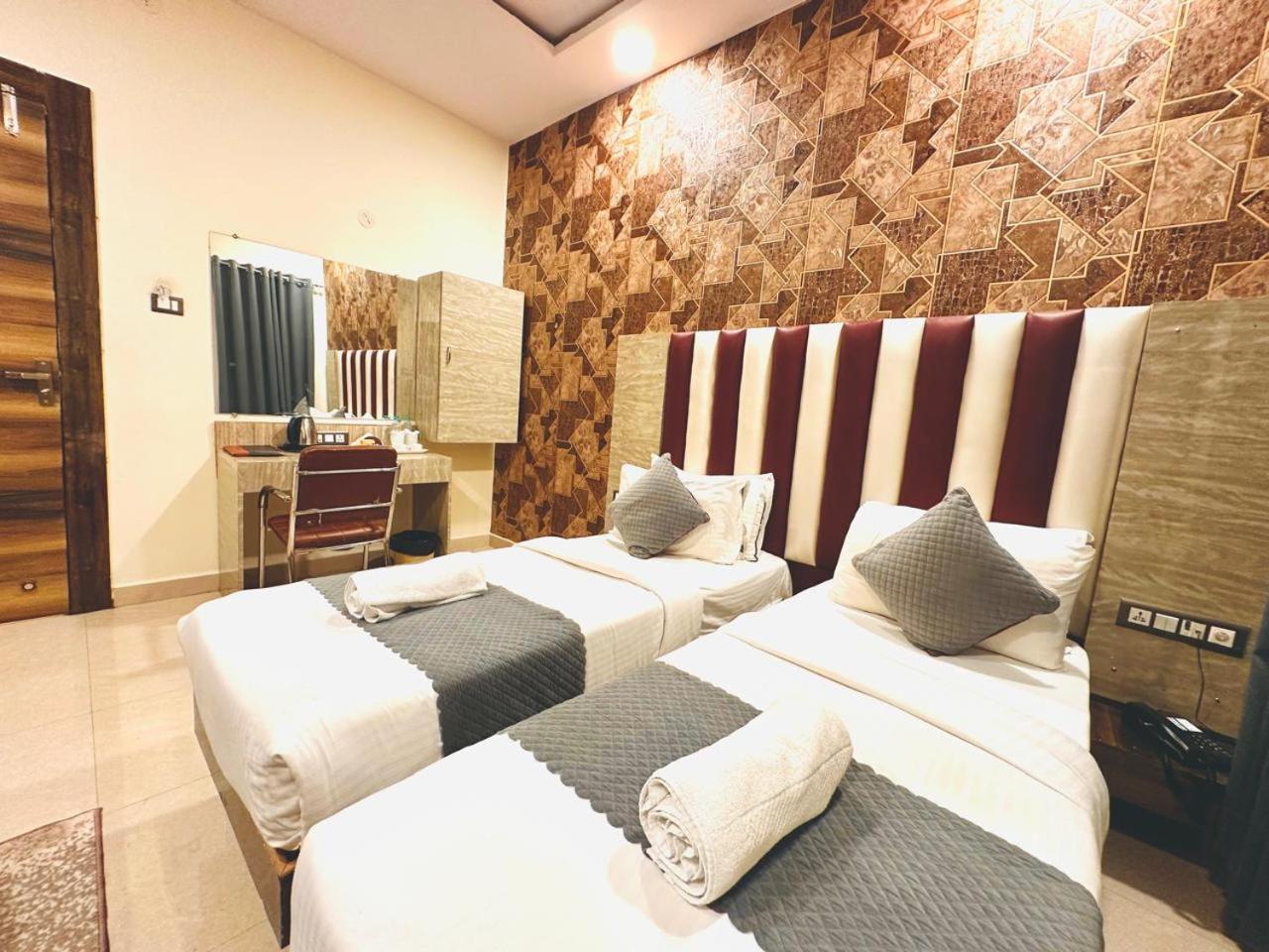 Hotel Sky International- Airport Zone Hyderabad شمس أباد المظهر الخارجي الصورة